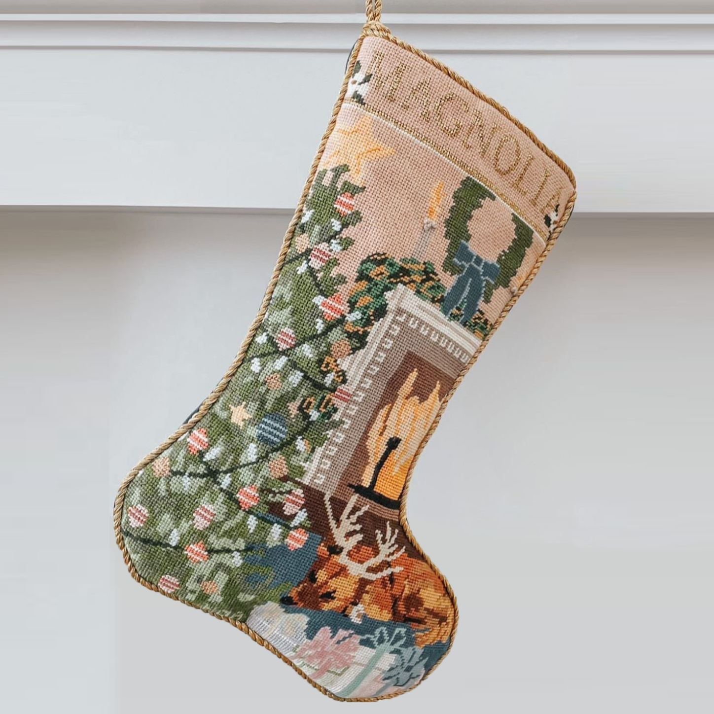 custom-magnolia-stocking-zoom.png
