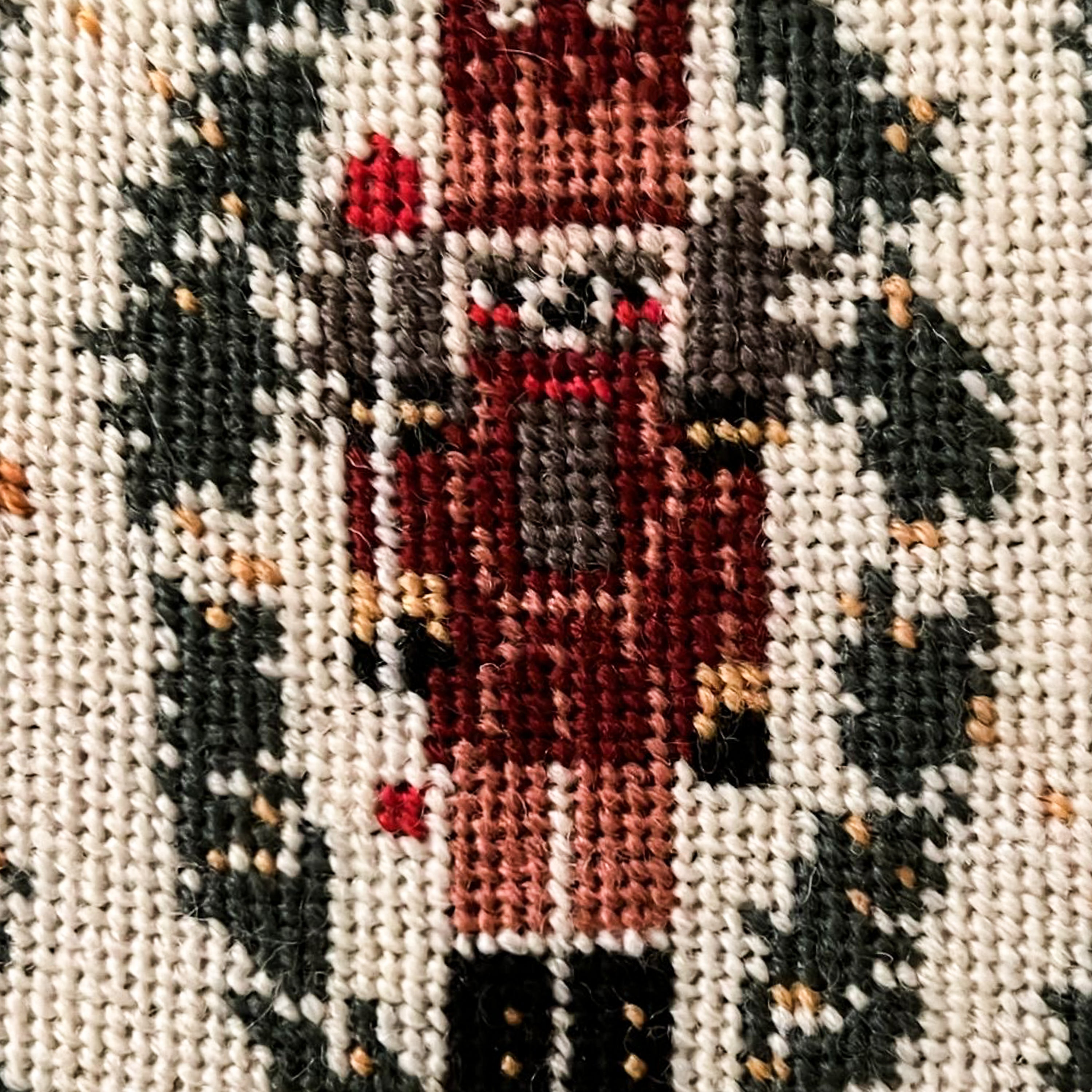 spider-spun_fully-stitched-stockings_-134.jpg