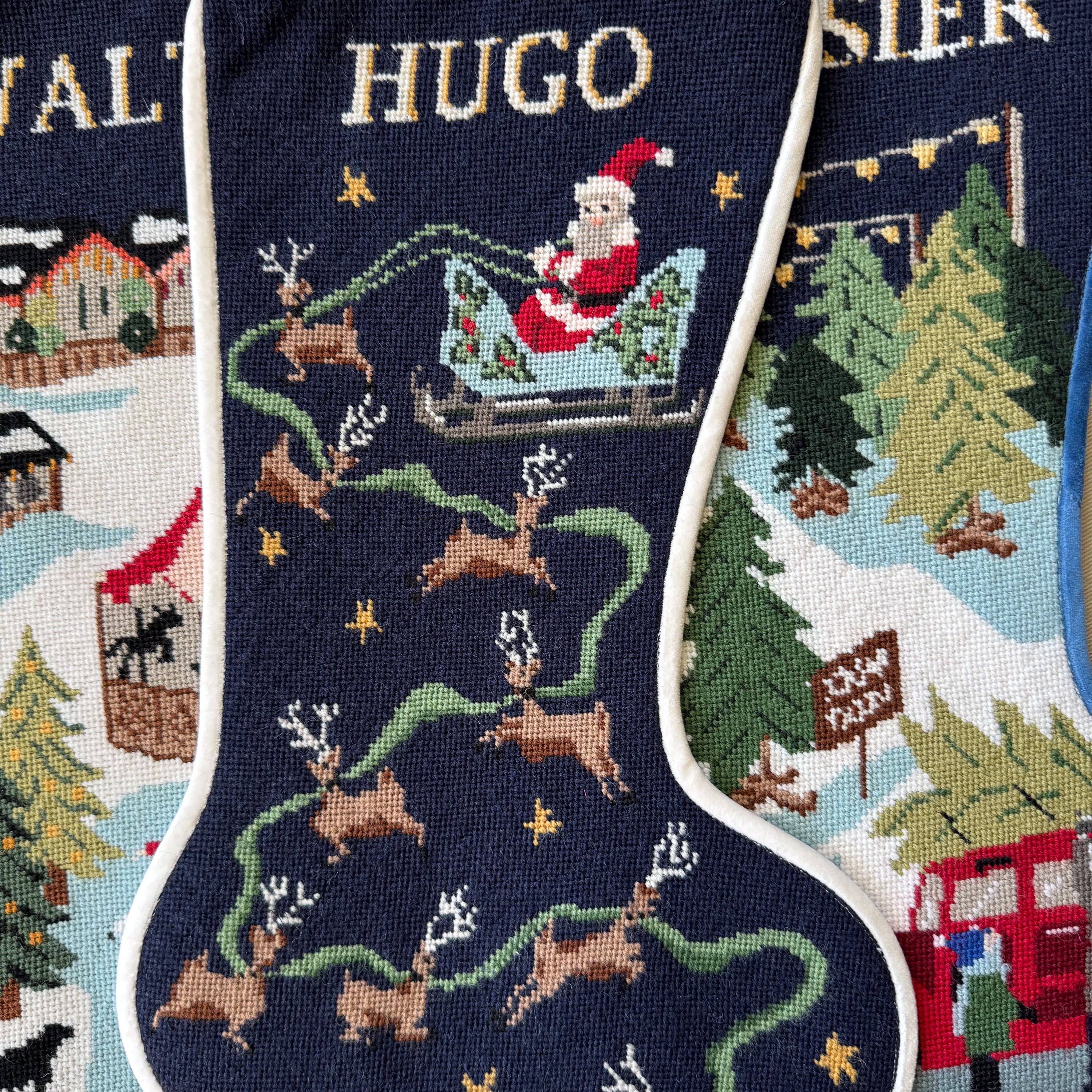 spider-spun_fully-stitched-stockings_santa-s-flight-1.jpg