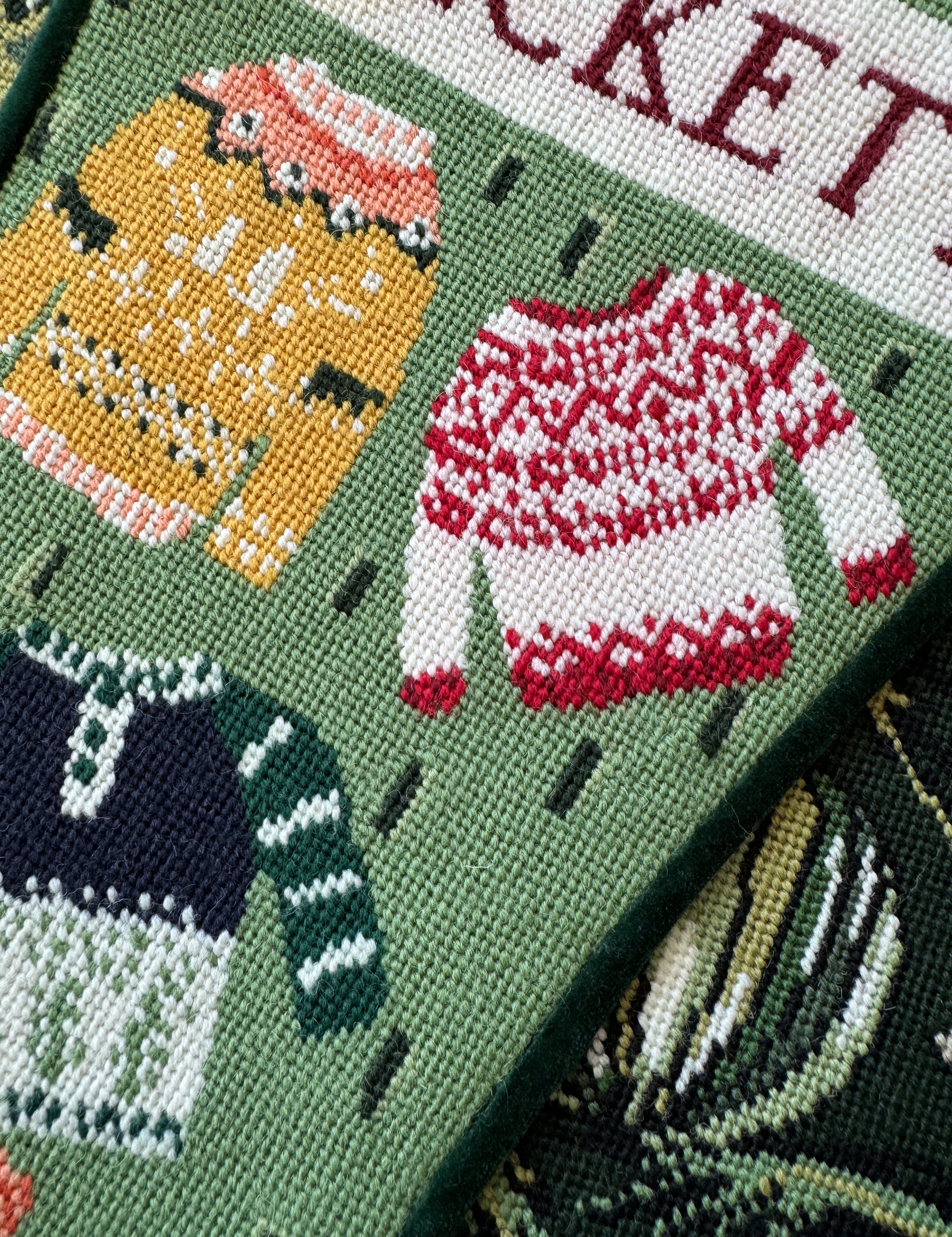 spider-spun_fully-stitched-stockings_sweaters-3.jpg