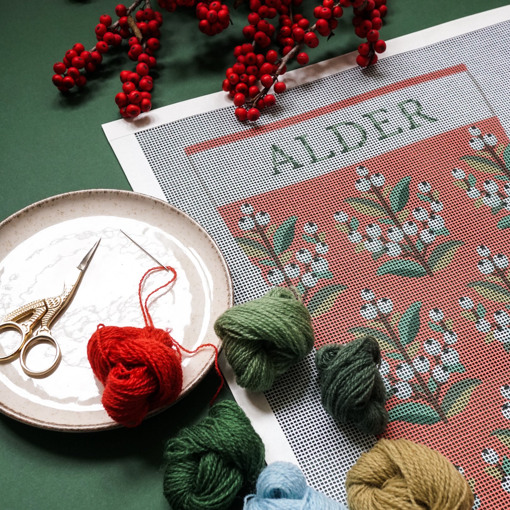 spiderspun_stocking_winterberry.jpg